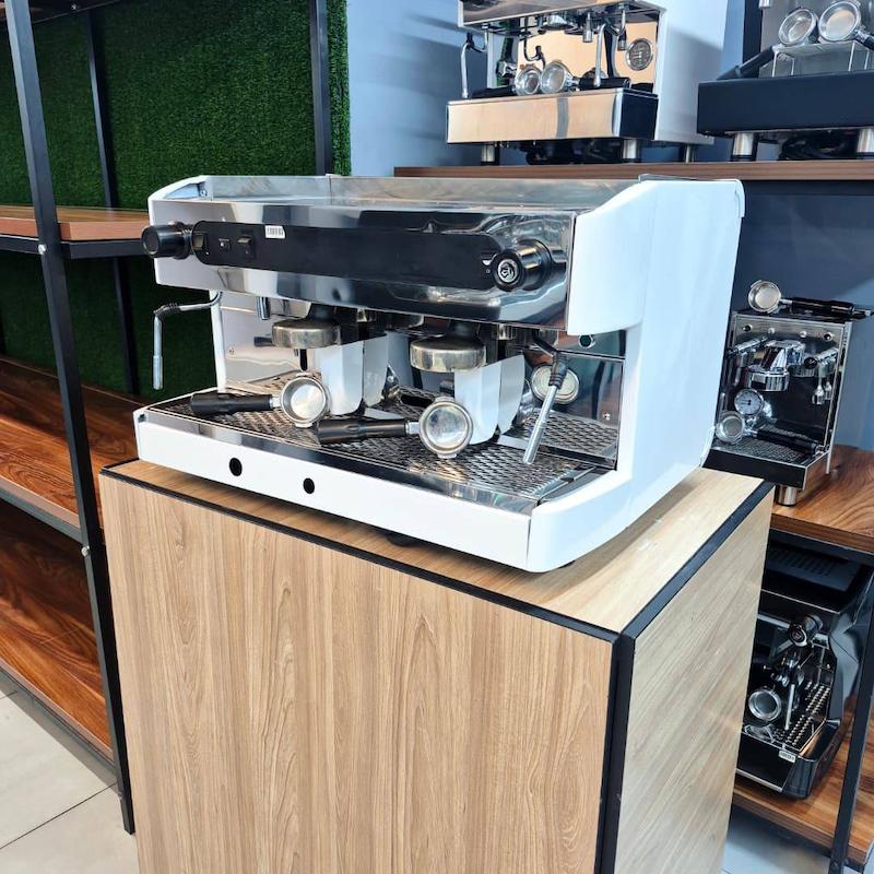 دستگاه اسپرسوساز دوگروپ برند پرومک مدل گرین Promac Green   سال ساخت 2009 (کارکرده)