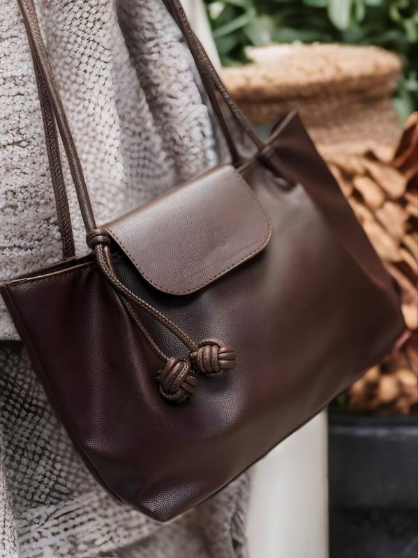 کیف دوشی ساره