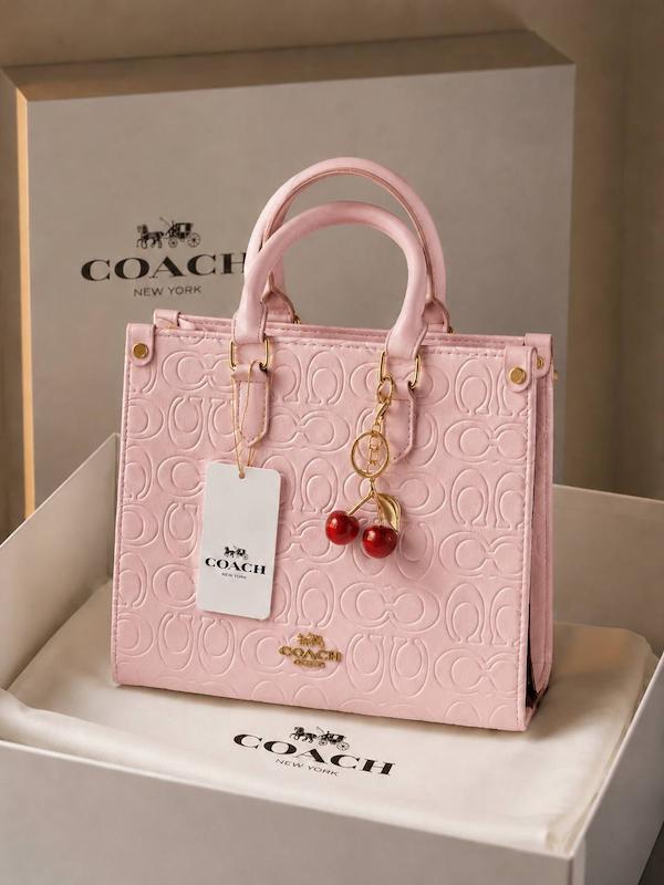 کیف کوچ چارم دار