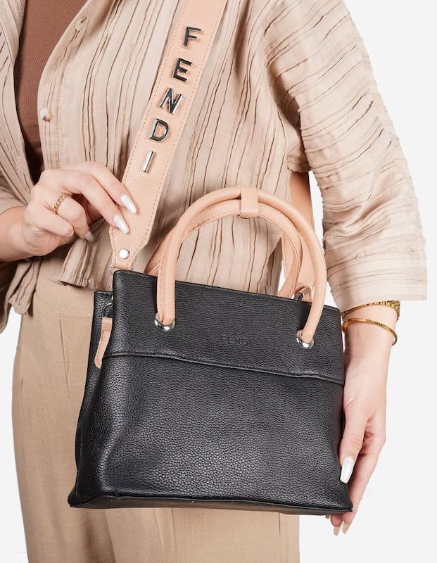 کیف دوشی فندی