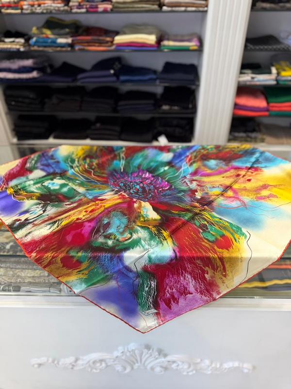 روسری ابریشم آبرنگی قواره ۹۰ 