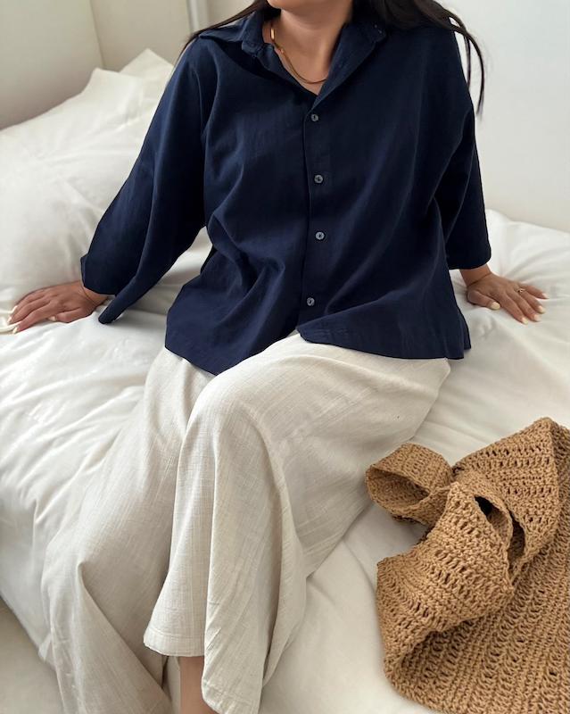 شومیز لینن سرمه ای c&c