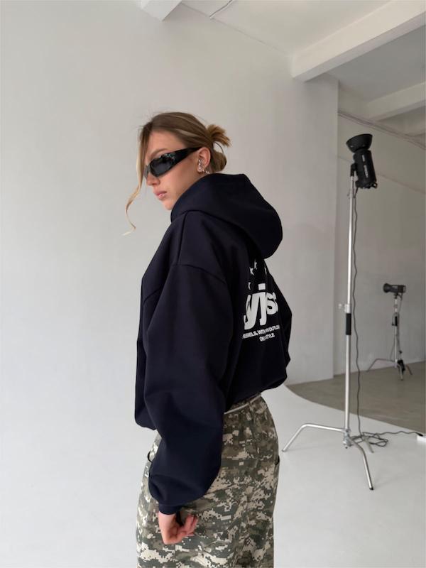 سوییشرت REBELS🖤