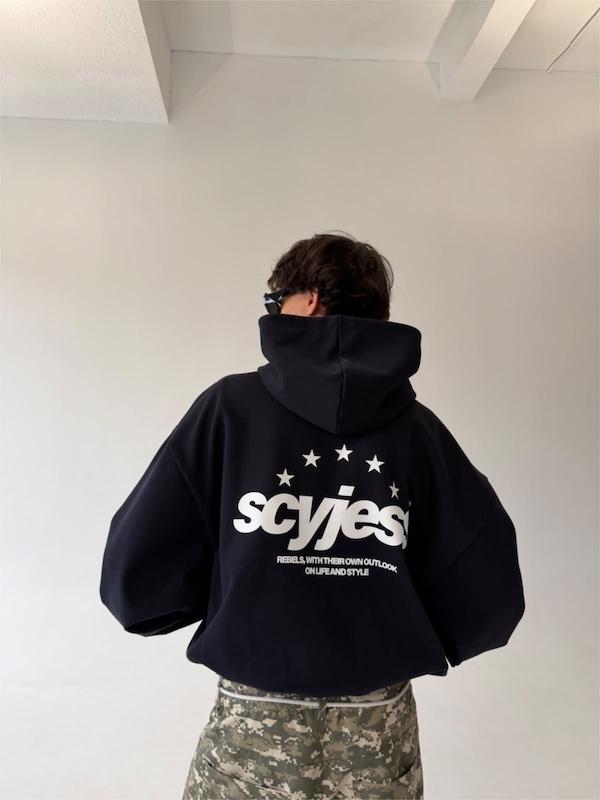 سوییشرت REBELS🖤