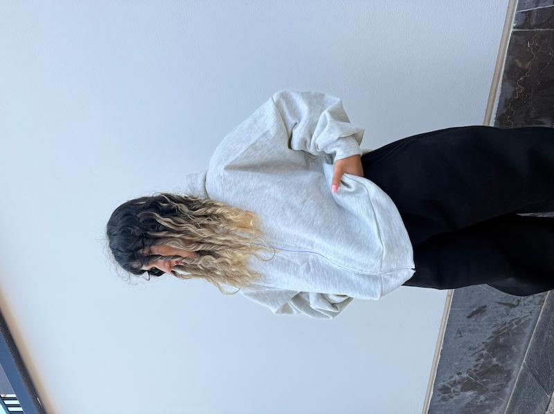 سوییشرت ESSENTIALLS