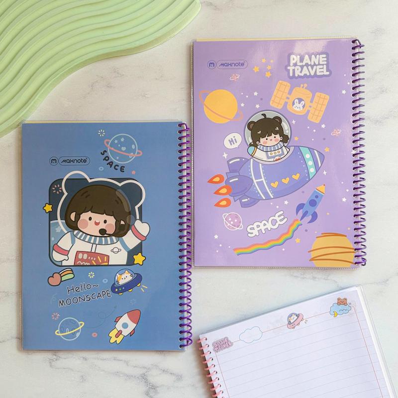 دفتر حاشیه دار مجلد فضانورد