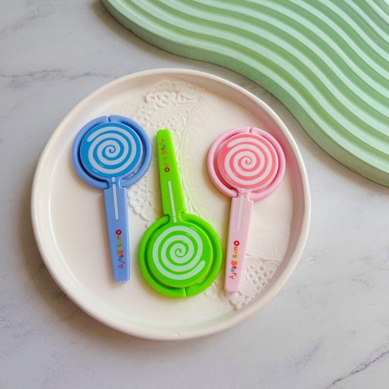 قیچی غلاف دار طرح آبنبات