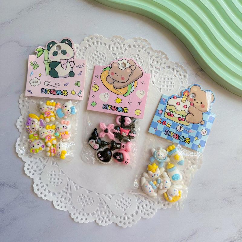 پک استیکر برجسته طرح کرومی