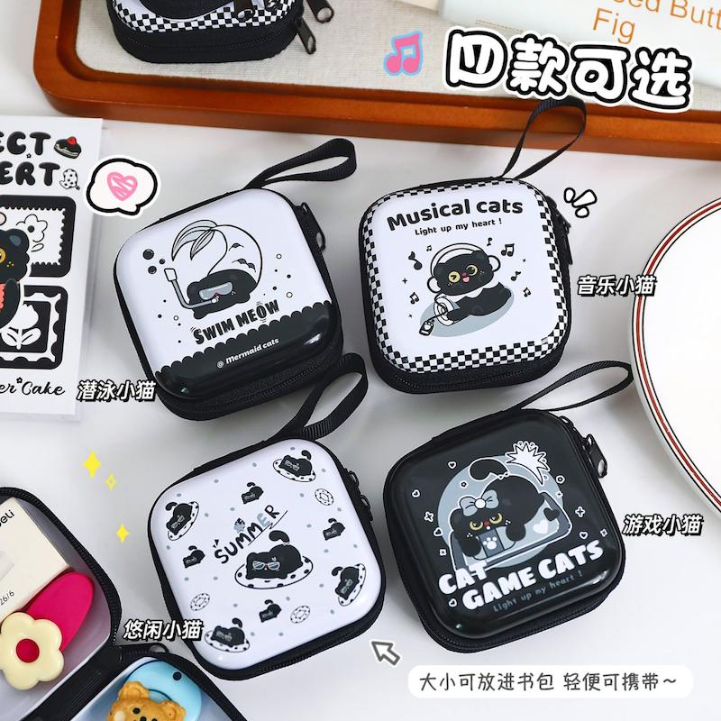 مینی بگ فلزی زیپ دار Black Cat برند Yilan