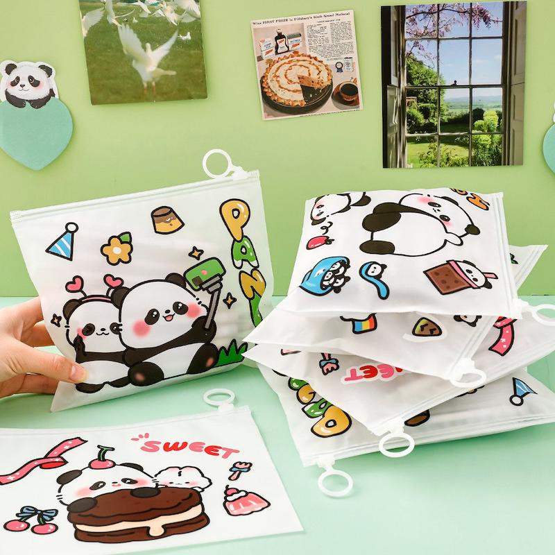 پوشه زیپ دار A5 طرح Panda