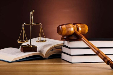 منابع آزمون وکالت ۱۴۰۵؛ راهنمای کامل برای داوطلبان