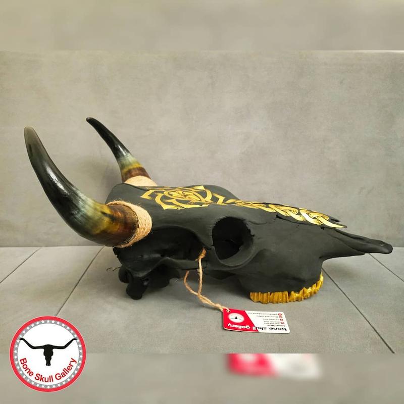 جمجمه گاو نقاشی طرح وایکینگی