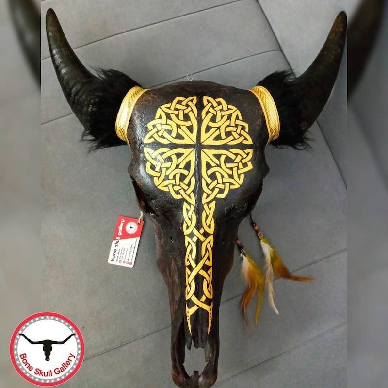 جمجمه گاو میش نقاشی طرح درخت