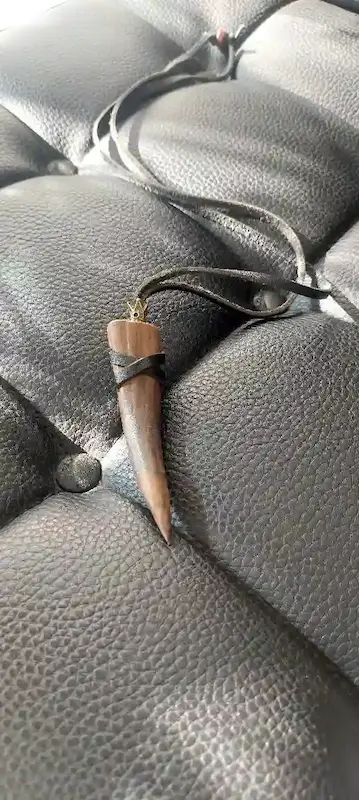 گردنبند سر شاخ گوزن طرح Z KING
