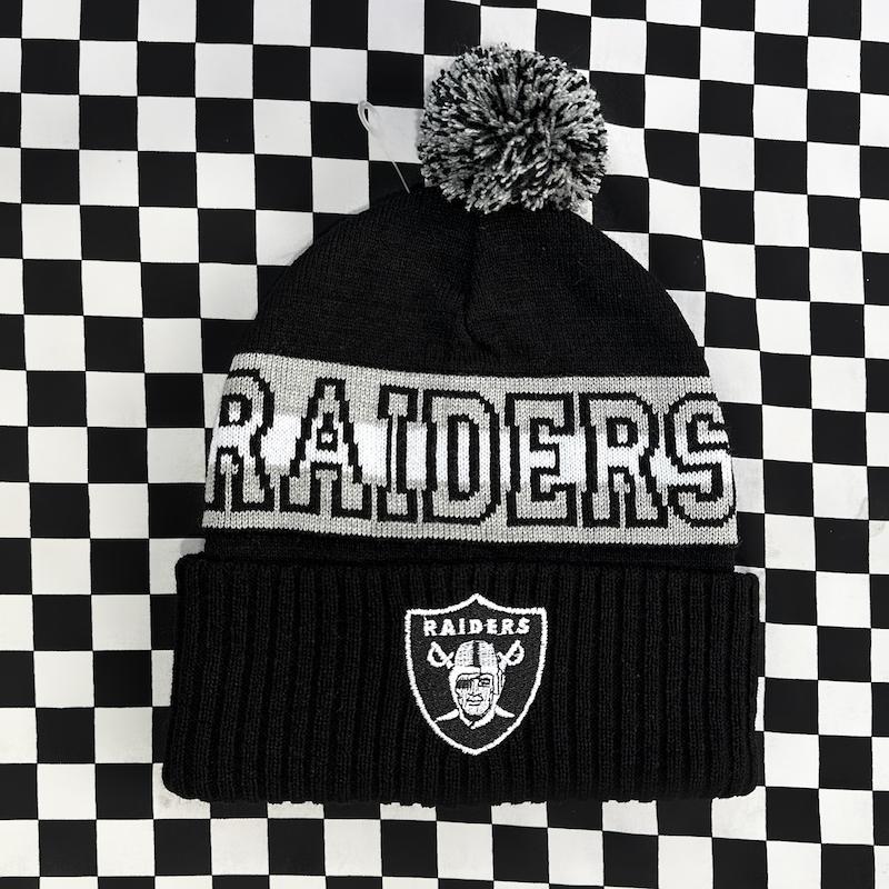 كلاه پوم دار " رايردز"