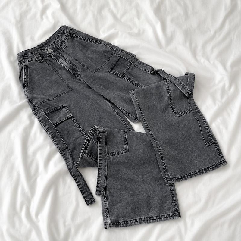 شلوار نیم بگ برشکا (Bershka) طوسی سنگشور بگ جیب‌دار | Wide Leg