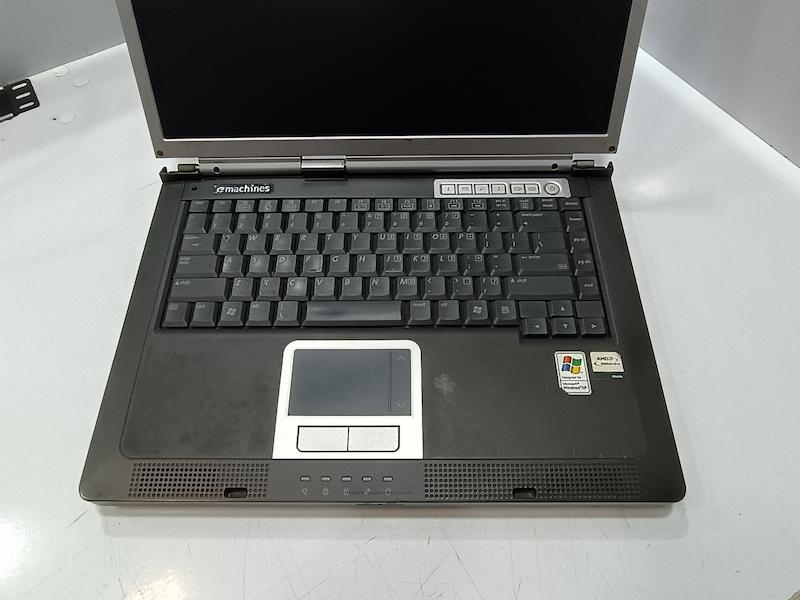 لپ تاپ eMachines M5310 