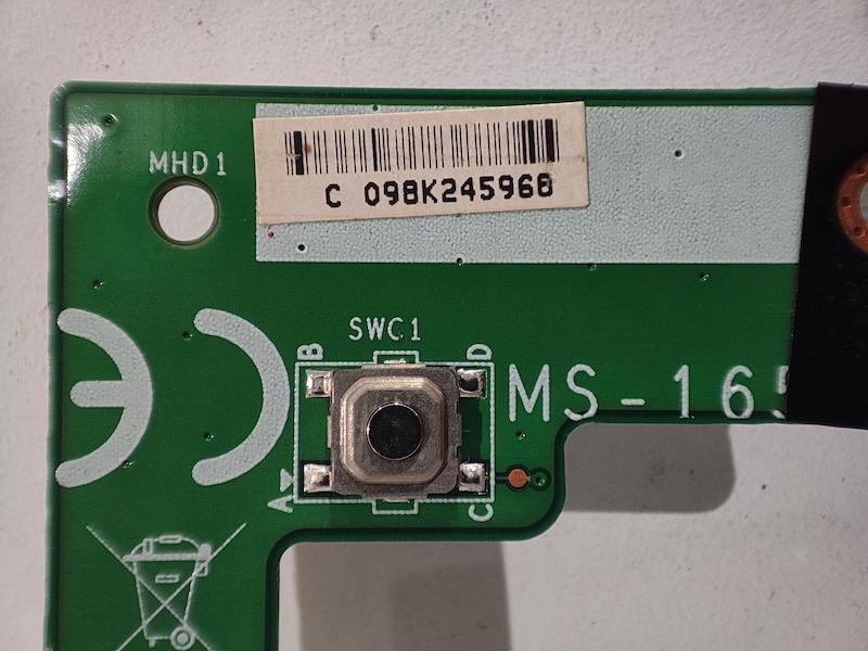 برد تاچ پد لپ تاپ MSI GX630