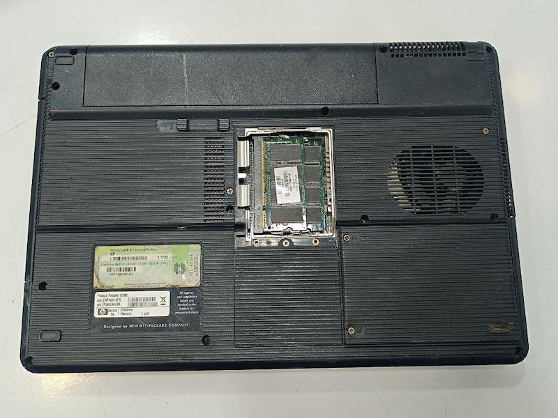 لپ تاپ Hp Compaq V2000