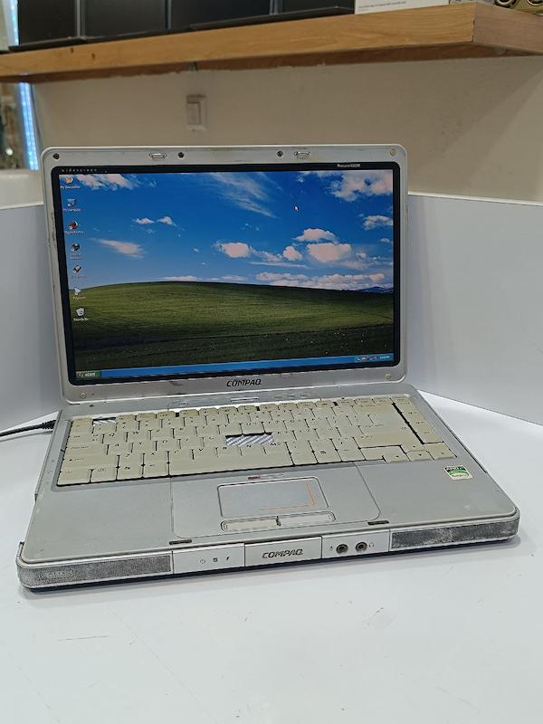 لپ تاپ Hp Compaq V2000