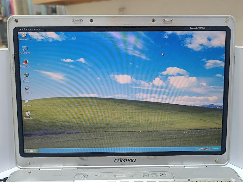 لپ تاپ Hp Compaq V2000