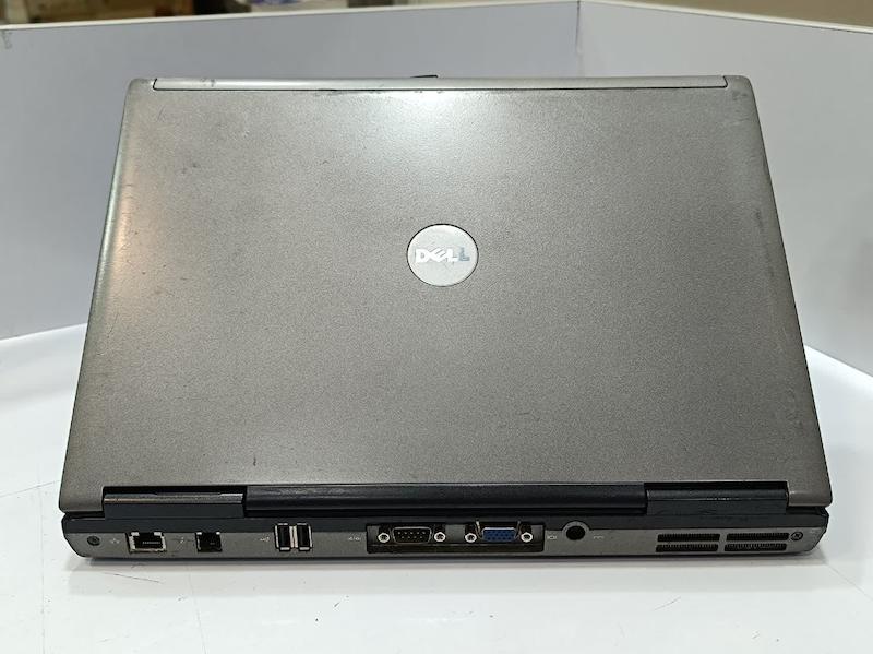 لپ تاپ Dell Latitude D630