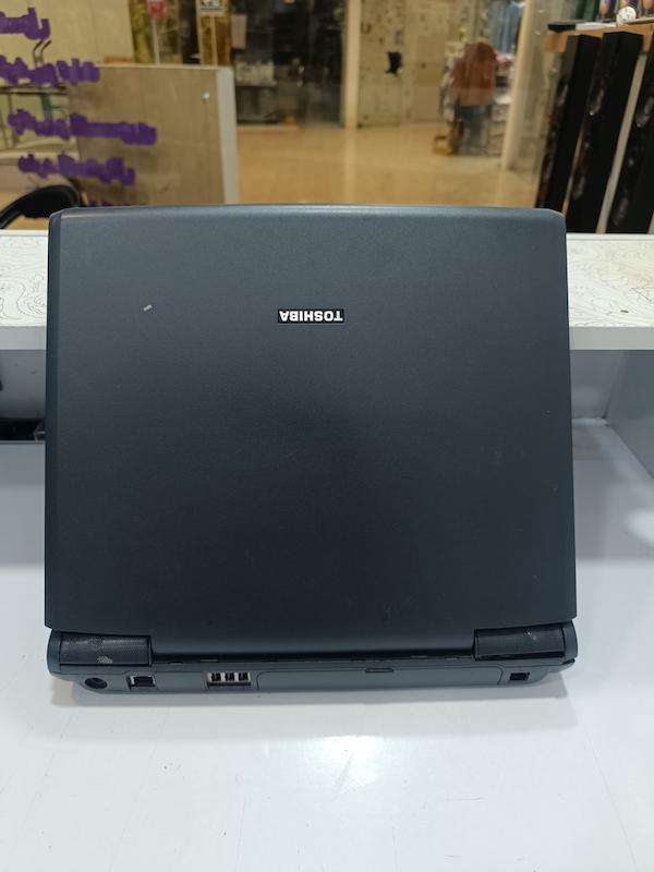 لپ تاپ قدیمی Toshiba Satellite 2410