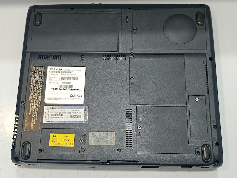 لپ تاپ قدیمی Toshiba Satellite 2410