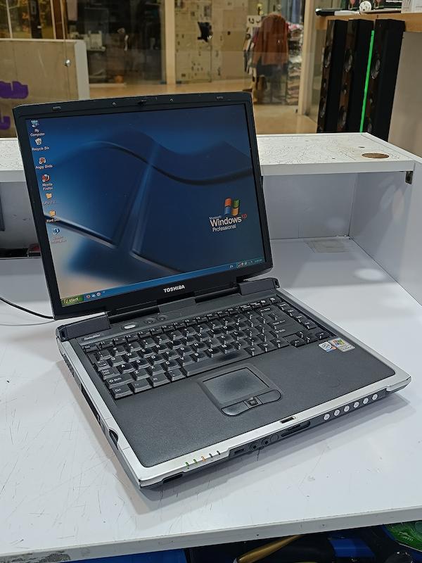 لپ تاپ قدیمی Toshiba Satellite 2410