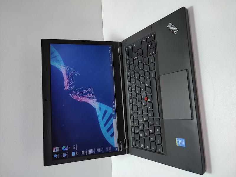 لپ تاپ استوک Lenovo مدل T440p