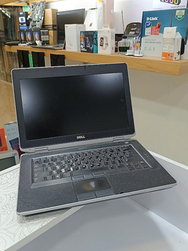 لپ تاپ Dell Latitude E6430 با گرافیک 1 گیگ D5