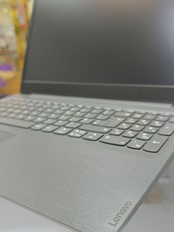 لپ تاپ Lenovo V15 CEL-4020 256 4GB 15.6 500g