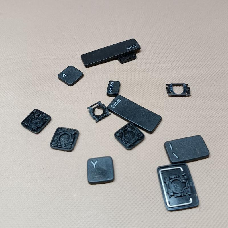دکمه های کیبورد لپ تاپ Dell Inspiron 17-3721