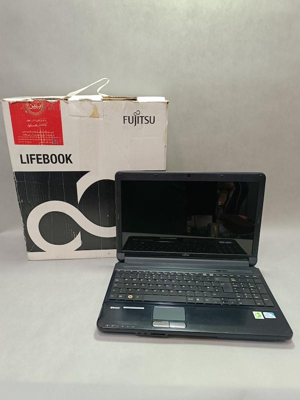 لپ تاپ Fujitsu Lifebook AH531