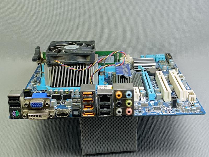 باندل AMD Gigabyte DDR3
