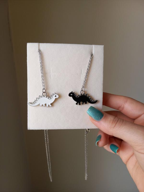 ست گردنبند دایناسور 