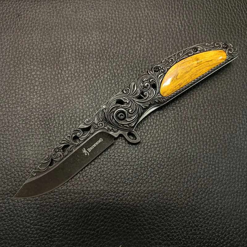 چاقو ضامن دار خارجی