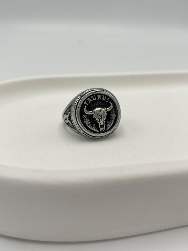 انگشتر ماه اردیبهشت