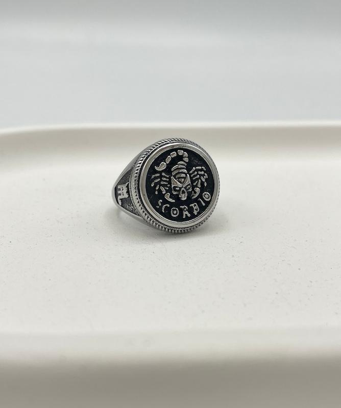 انگشتر ماه آبان