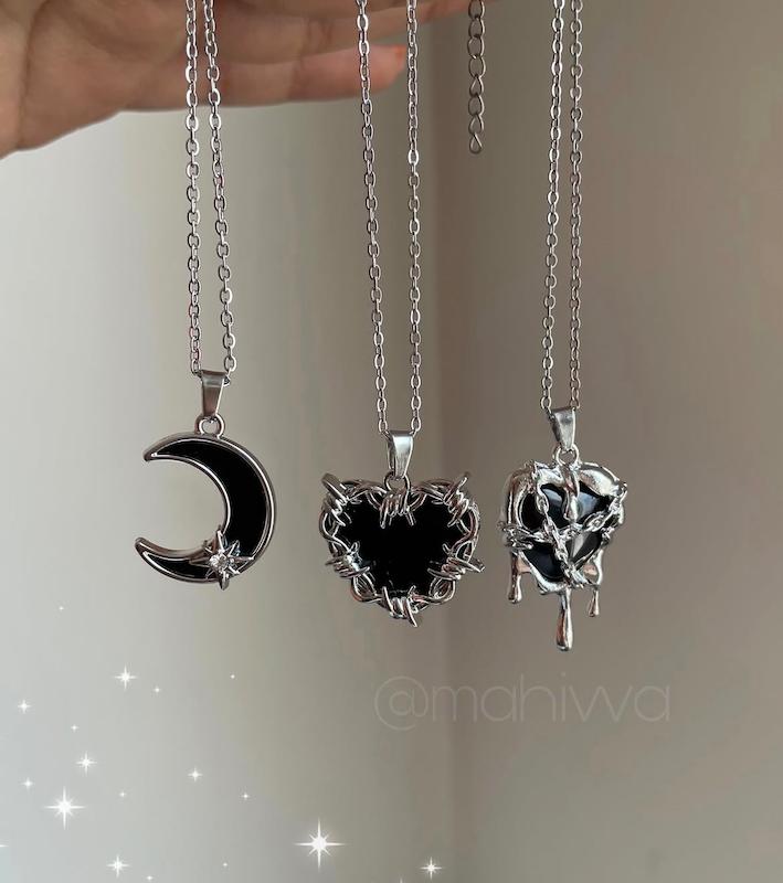 گردنبند ماه و قلب chain heart