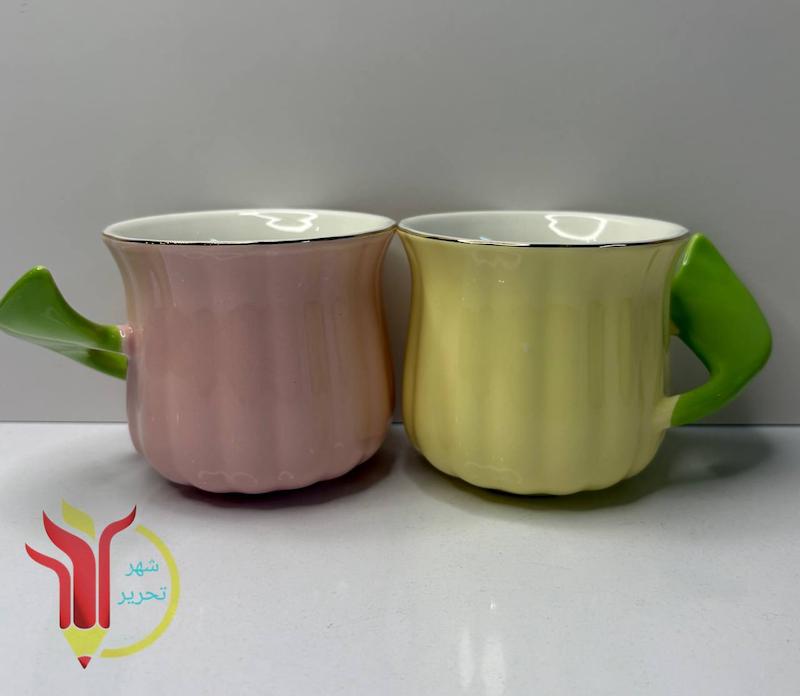 ماگ لبه طلایی دسته برگی