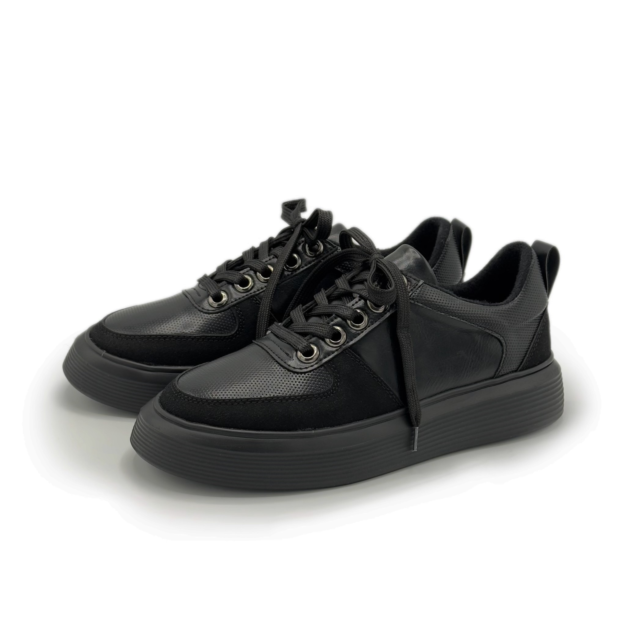 Stradivarius Sneakers - SKB87