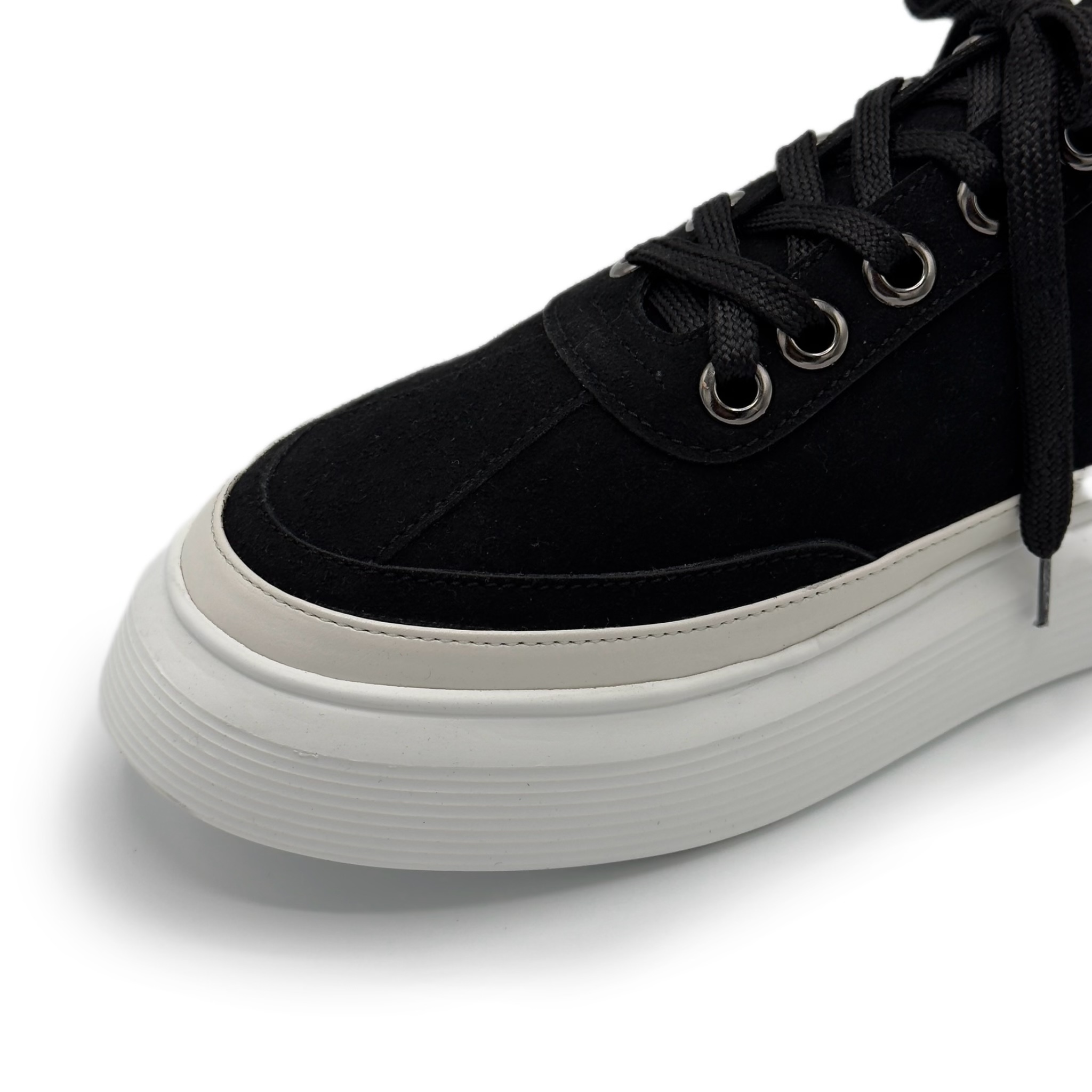 Stradivarius Sneakers - SKB/W87