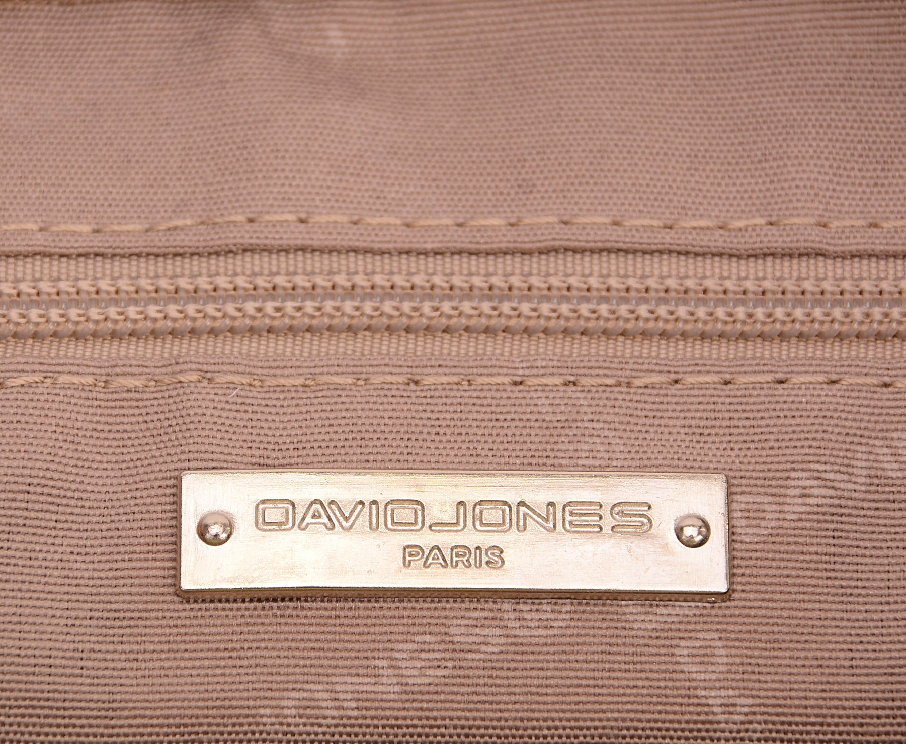 David Jones CM6920