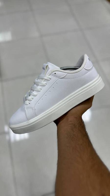 ونس برشکا سفید ـ کد (۱۵۳)