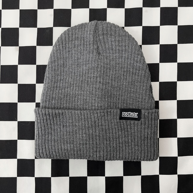 کلاه درشت بافت طوسی پررنگ