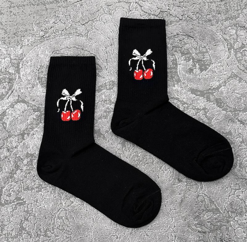 جوراب آلبالو پاپیونی