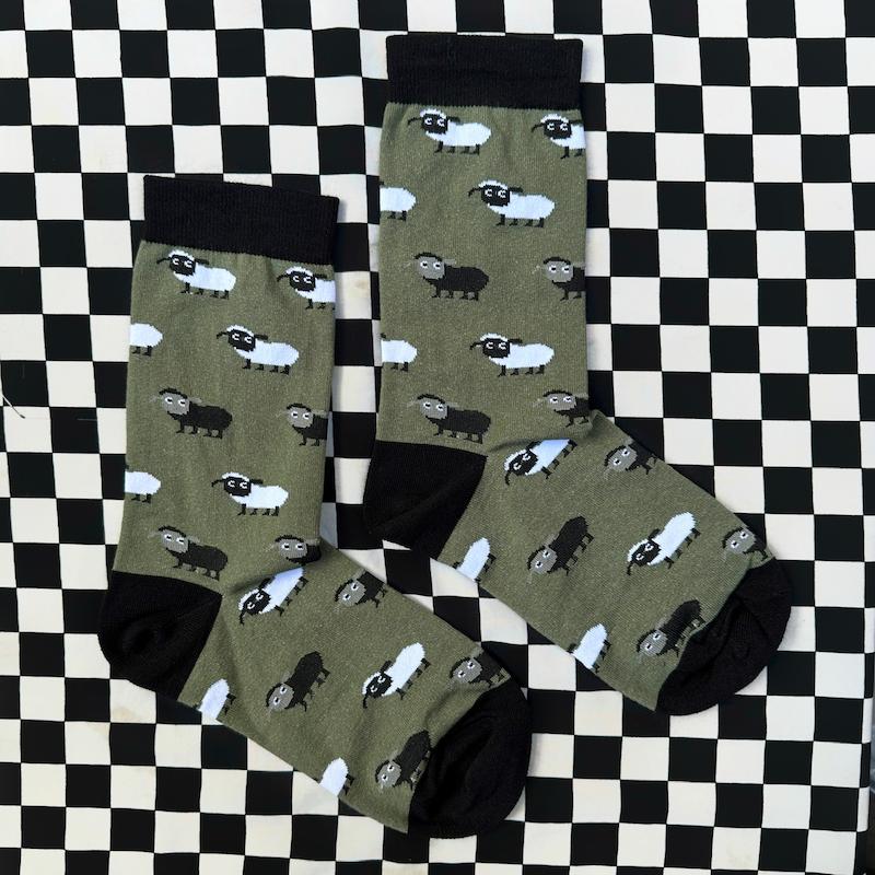 جوراب "گوسفند هاي كچل"