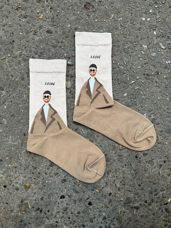 جوراب لئون