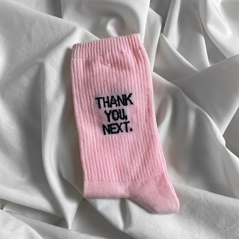 جوراب thank you next صورتی 